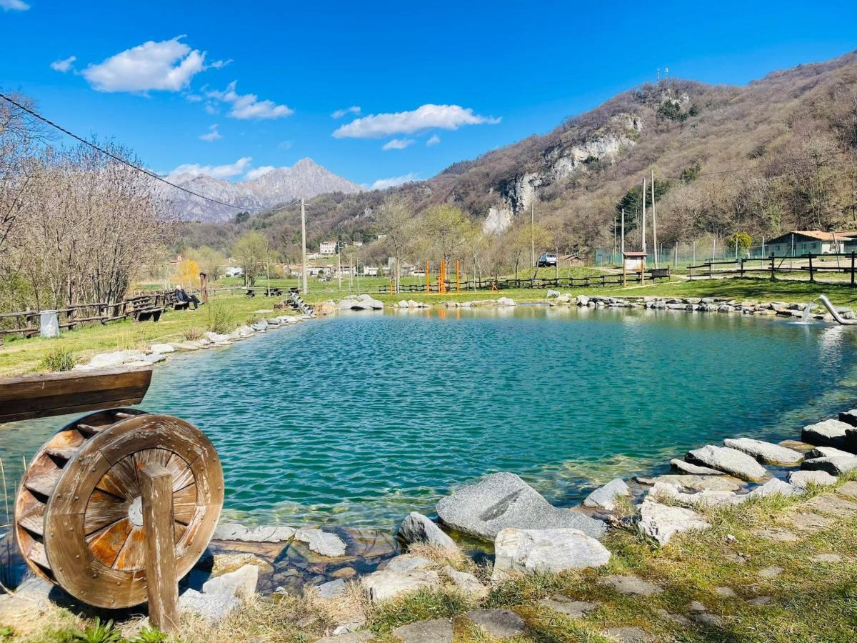 Casa R&E Villa Valbrona ภายนอก รูปภาพ