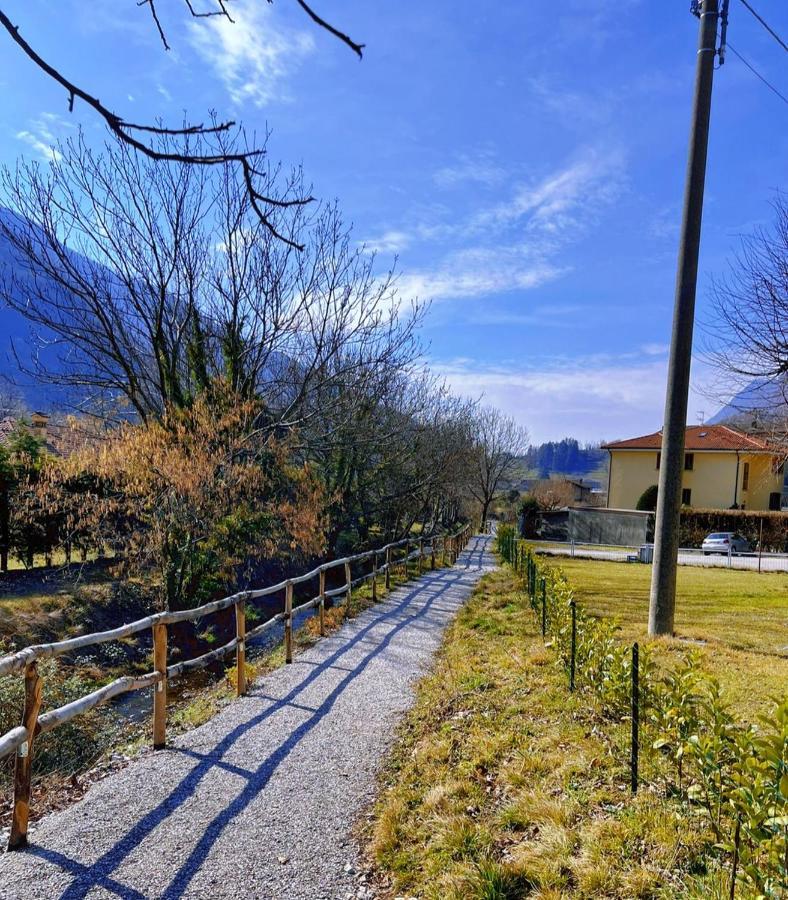 Casa R&E Villa Valbrona ภายนอก รูปภาพ